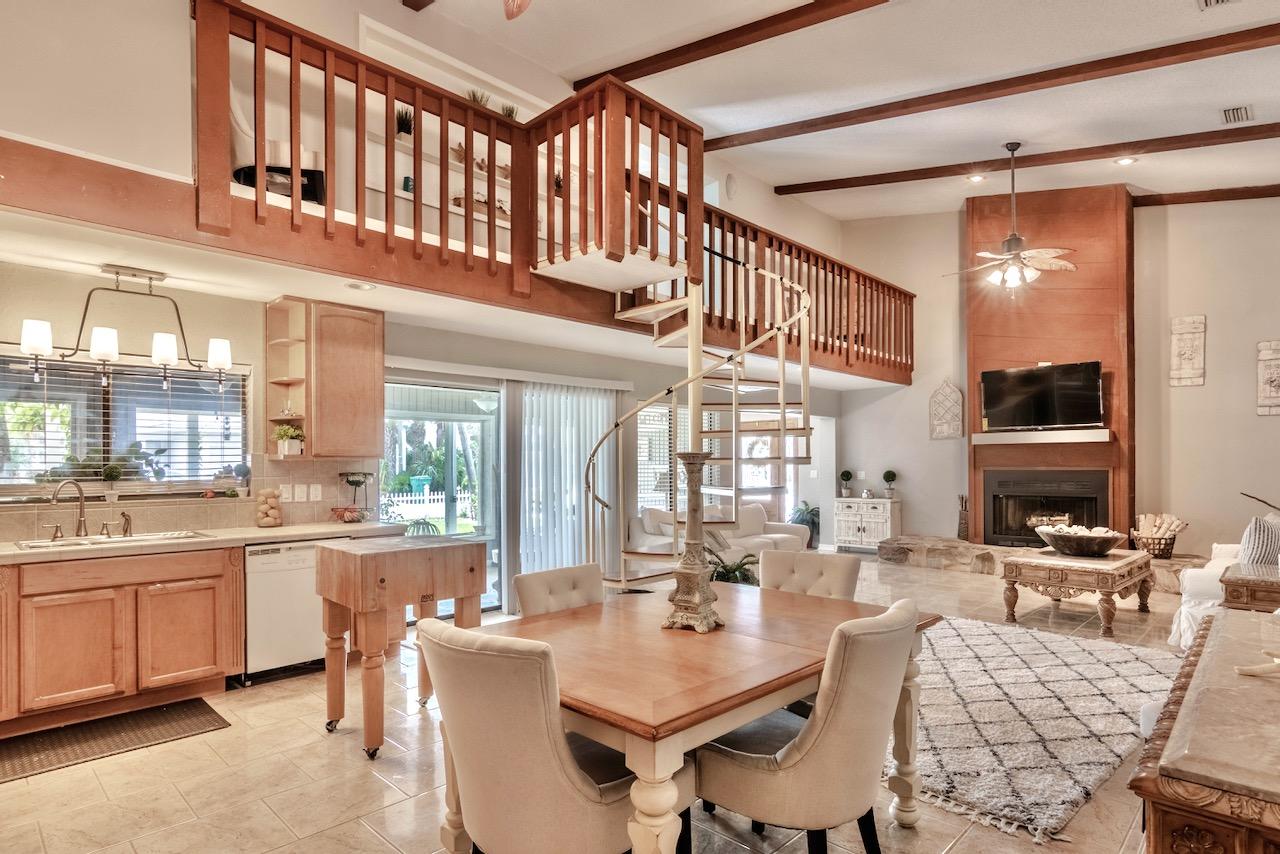 CRESCENT BEACH UNIT 1 - Residential