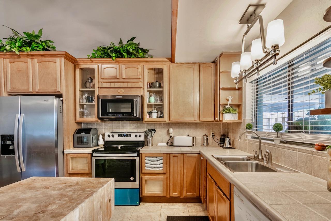 CRESCENT BEACH UNIT 1 - Residential