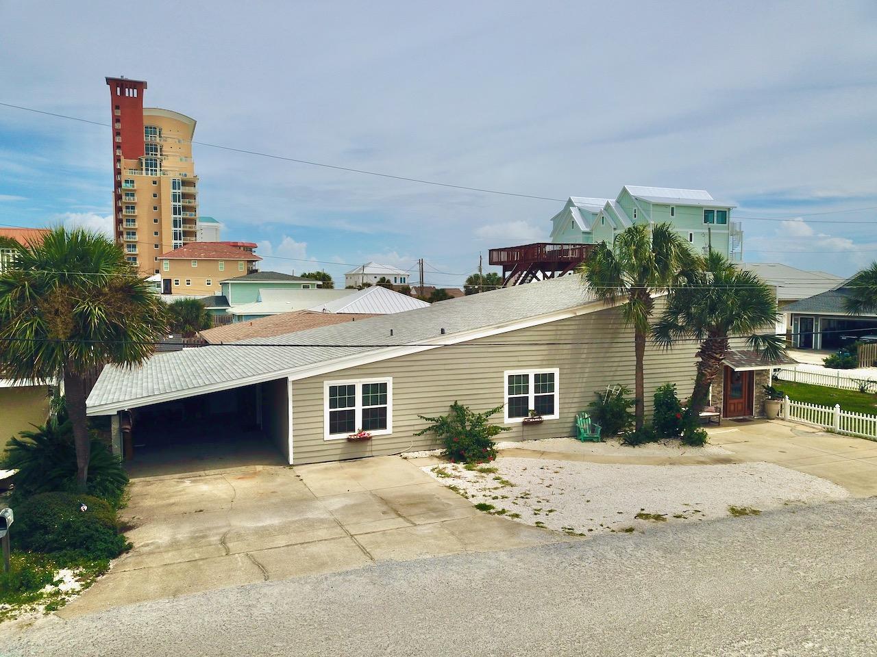 CRESCENT BEACH UNIT 1 - Residential