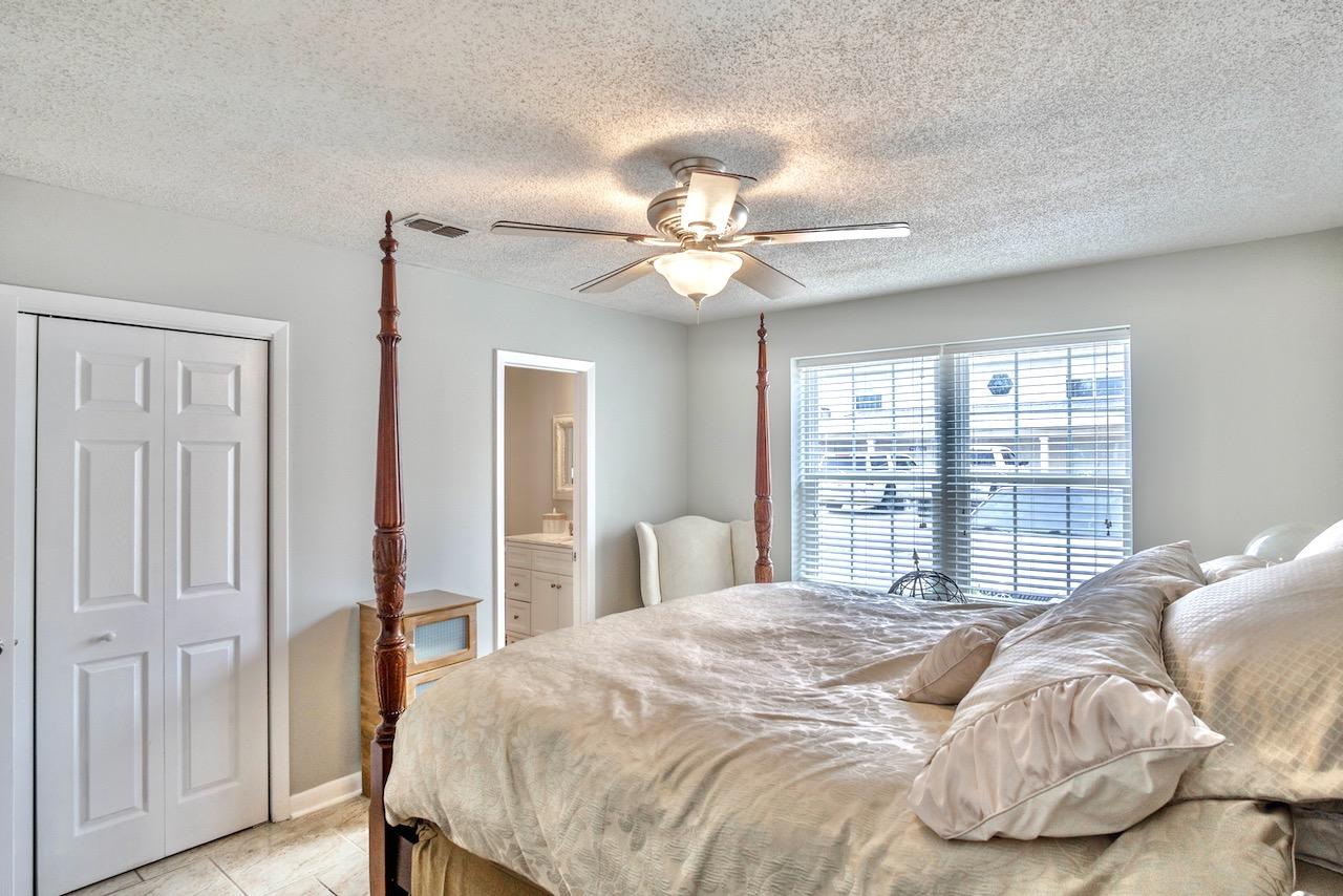 CRESCENT BEACH UNIT 1 - Residential