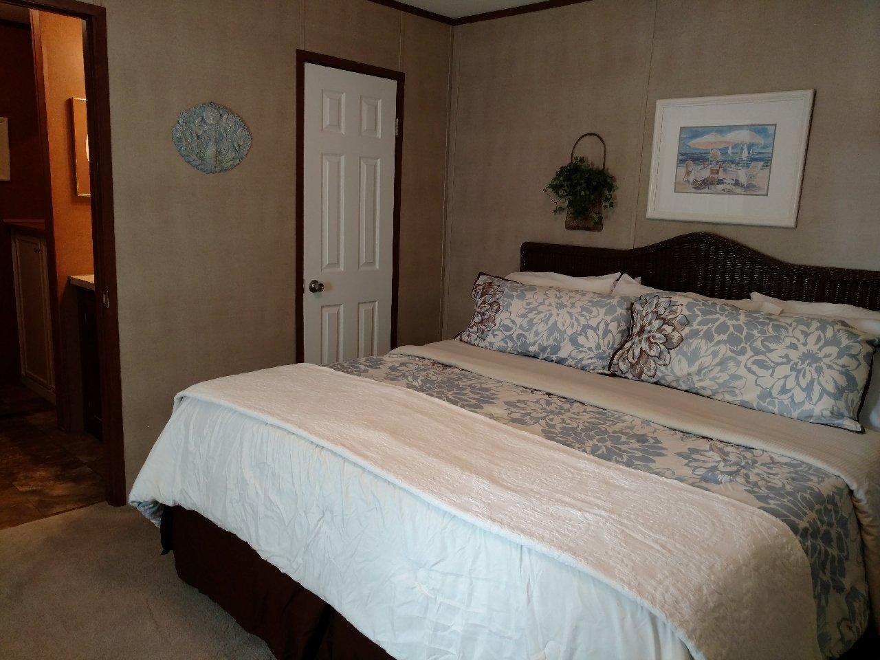 MAGNOLIA BAYE - Residential