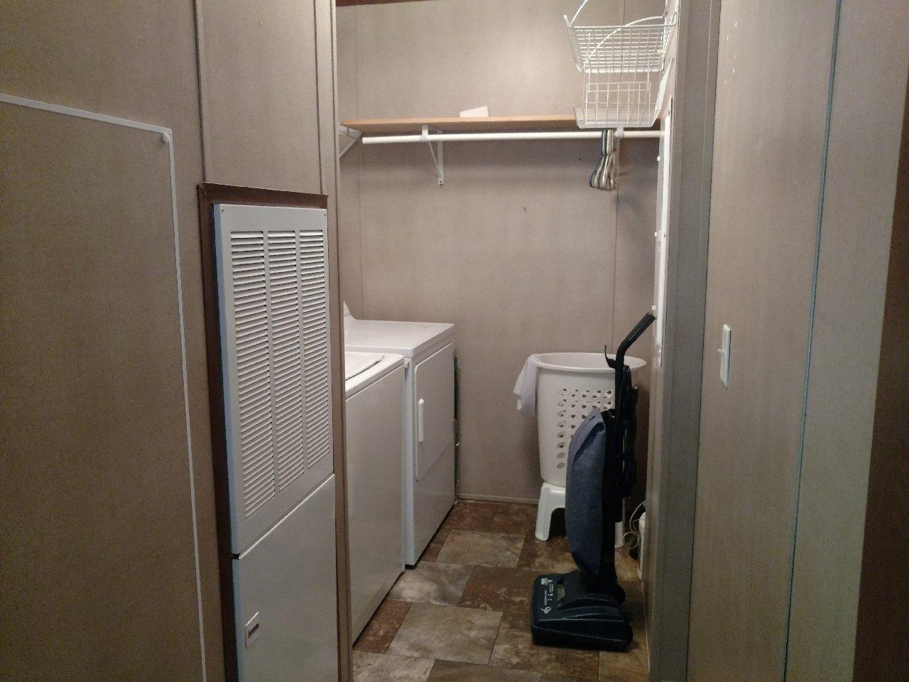 MAGNOLIA BAYE - Residential