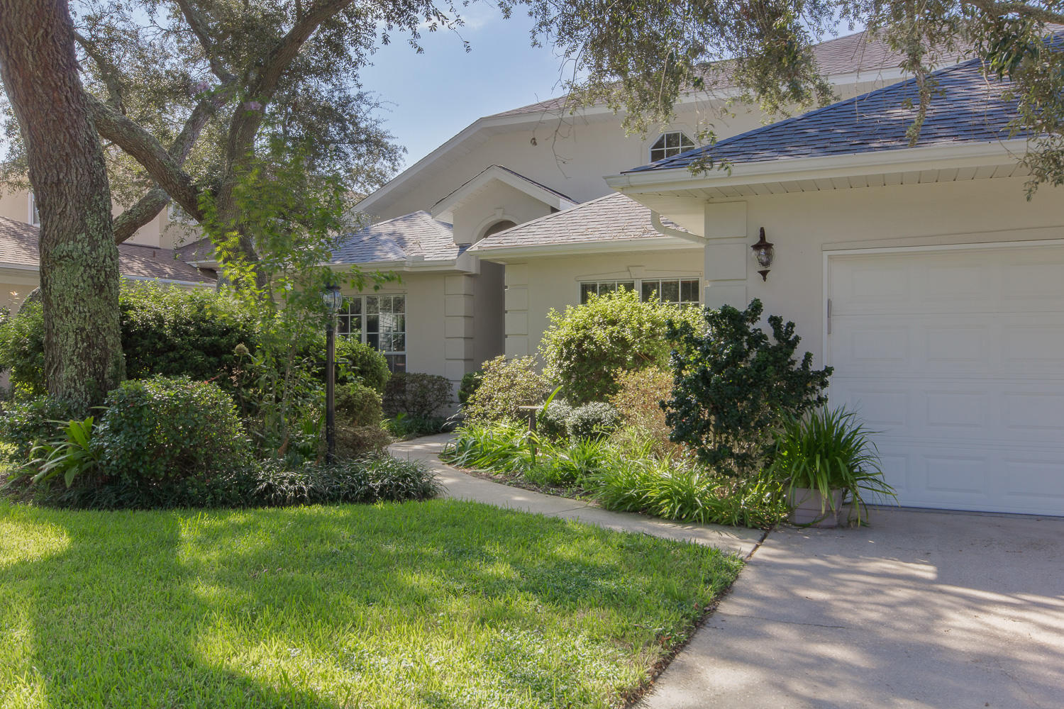 LAKE LORRAINE GARDENS - Residential