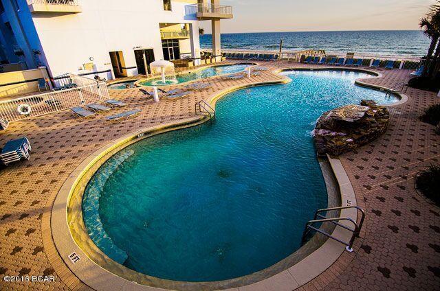 MAJESTIC BEACH TOWERS I - Residential