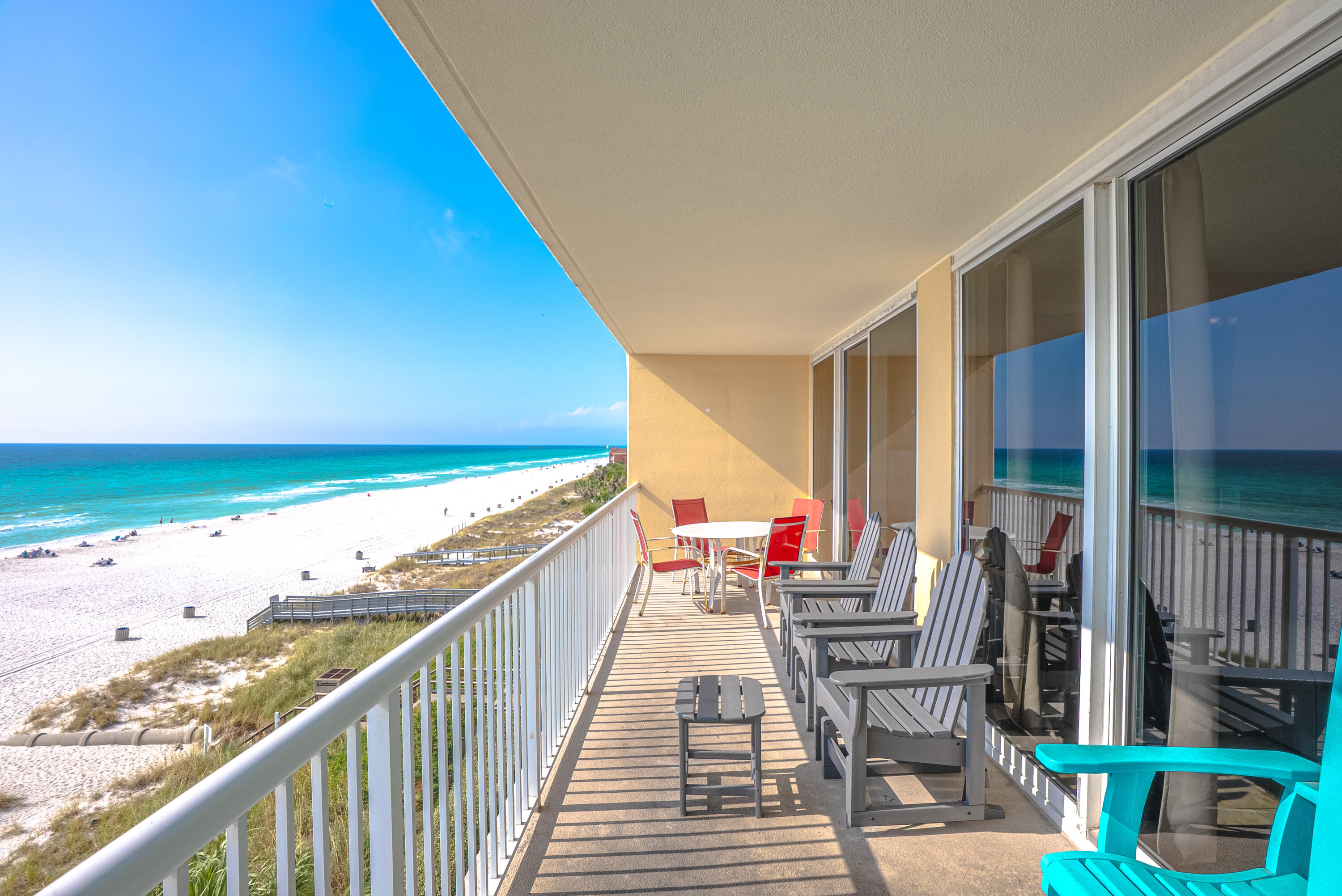 MAJESTIC BEACH TOWERS I - Residential