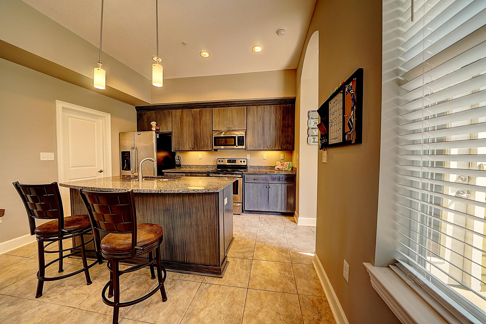 ISLAND RESERVE - Residential