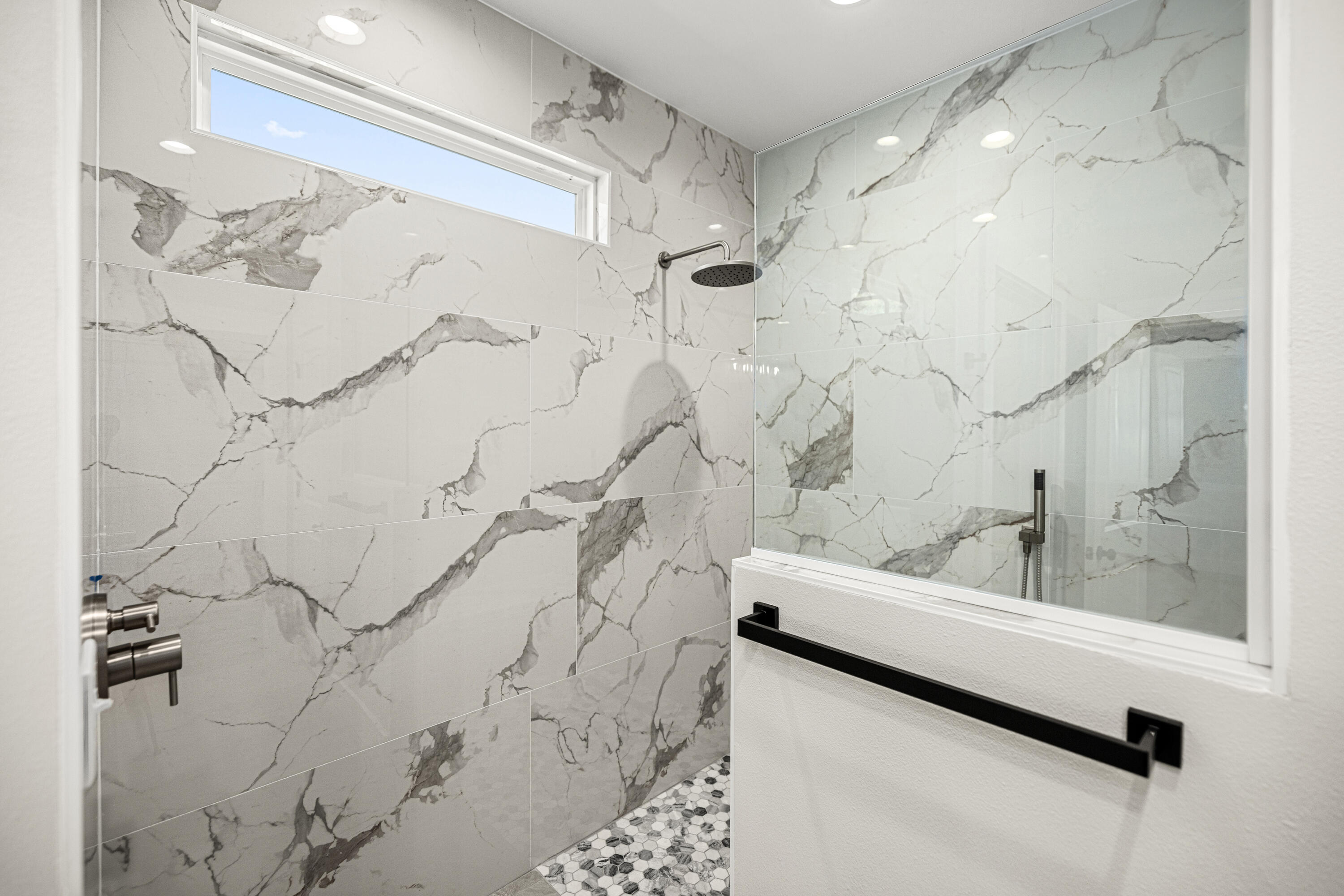 Cherokee S/D - Residential Lease