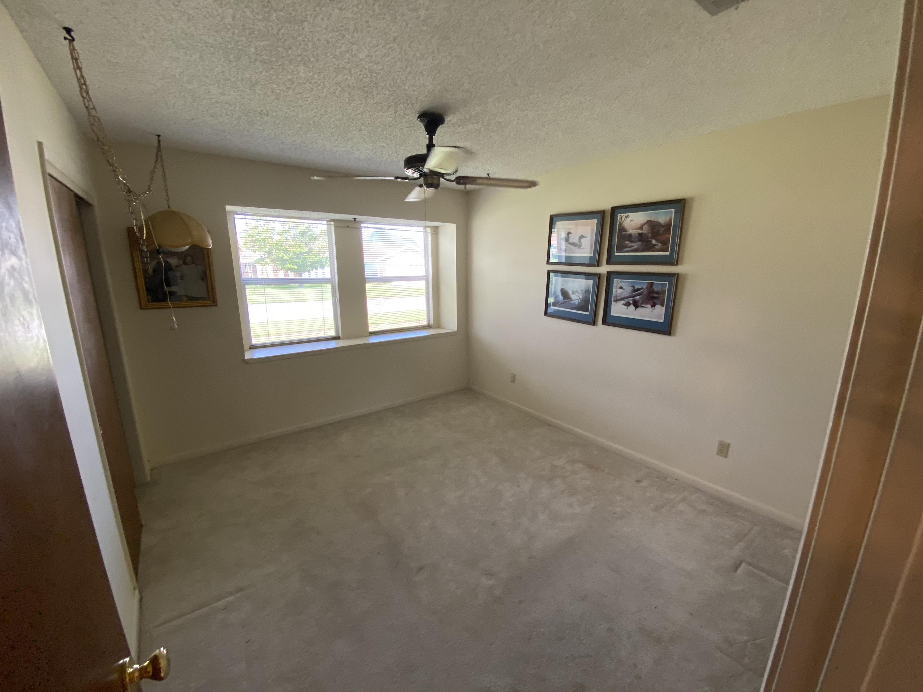 MARY ESTHER MANOR - Residential