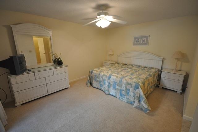 LINKSIDE VILLAGE UNIT 2 - Residential