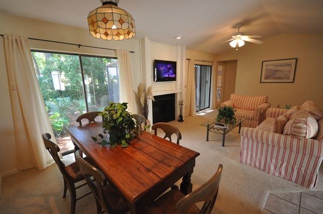 LINKSIDE VILLAGE UNIT 2 - Residential