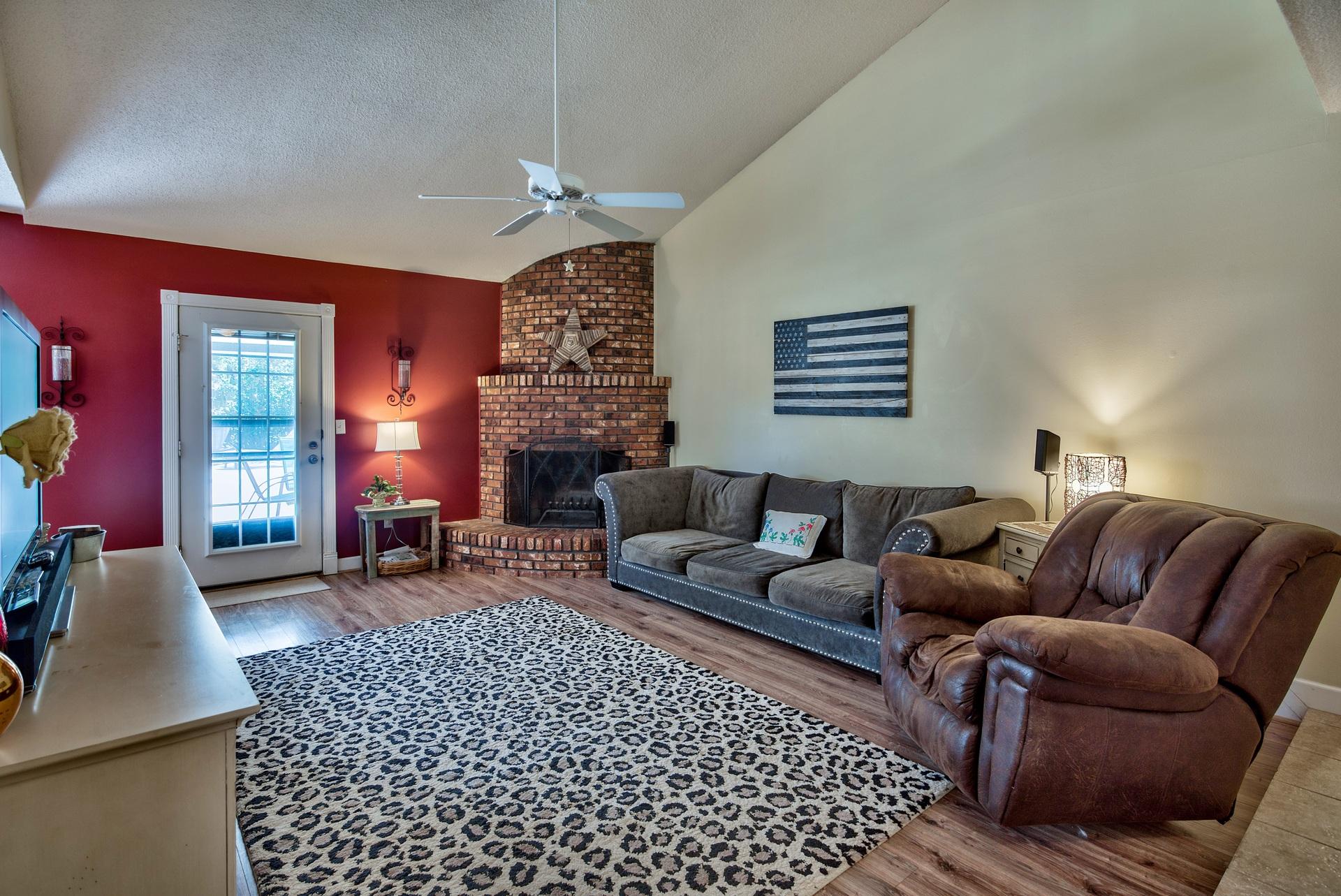 OAKRIDGE MANOR - Residential