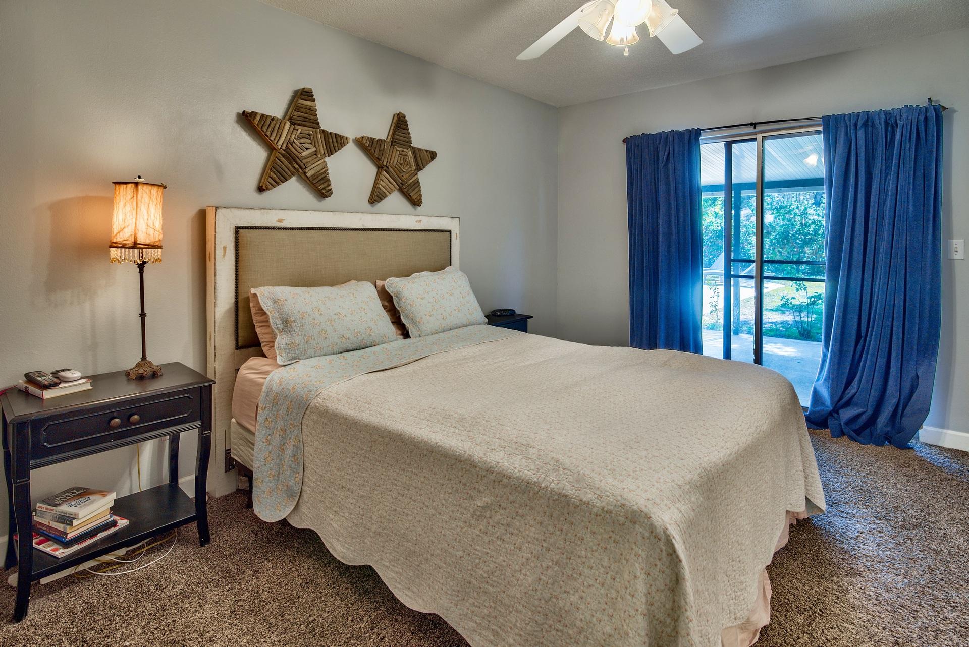 OAKRIDGE MANOR - Residential