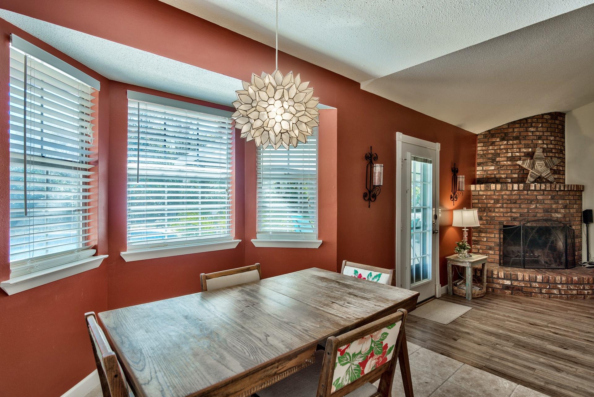 OAKRIDGE MANOR - Residential