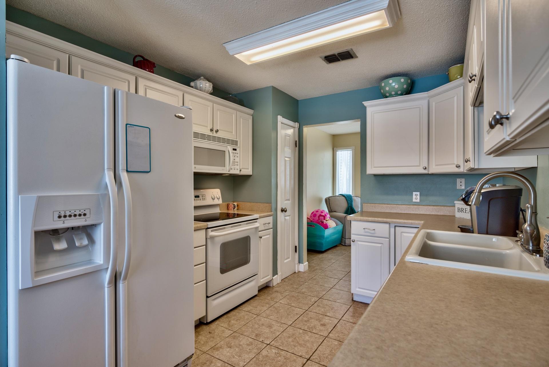 OAKRIDGE MANOR - Residential