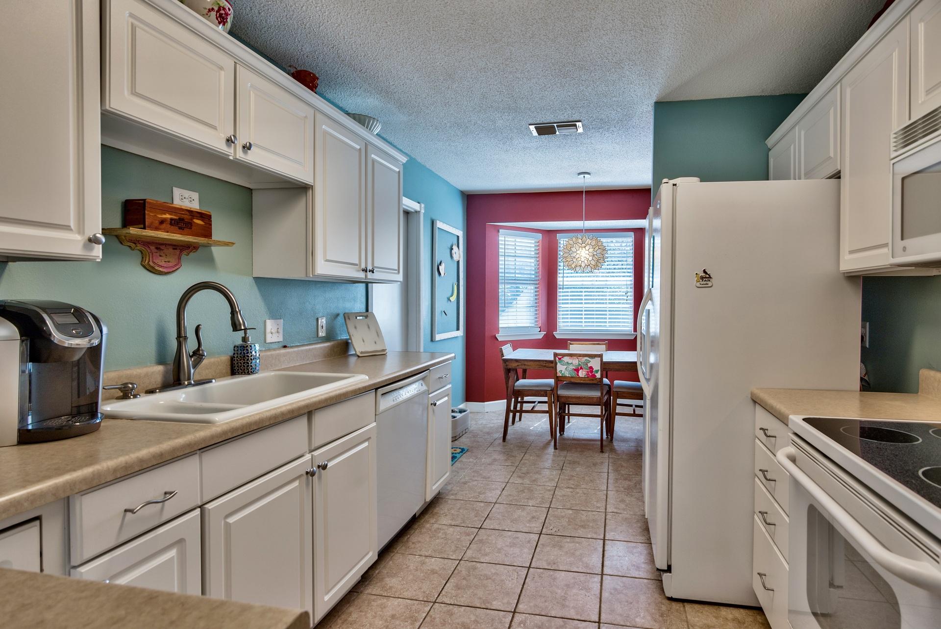 OAKRIDGE MANOR - Residential