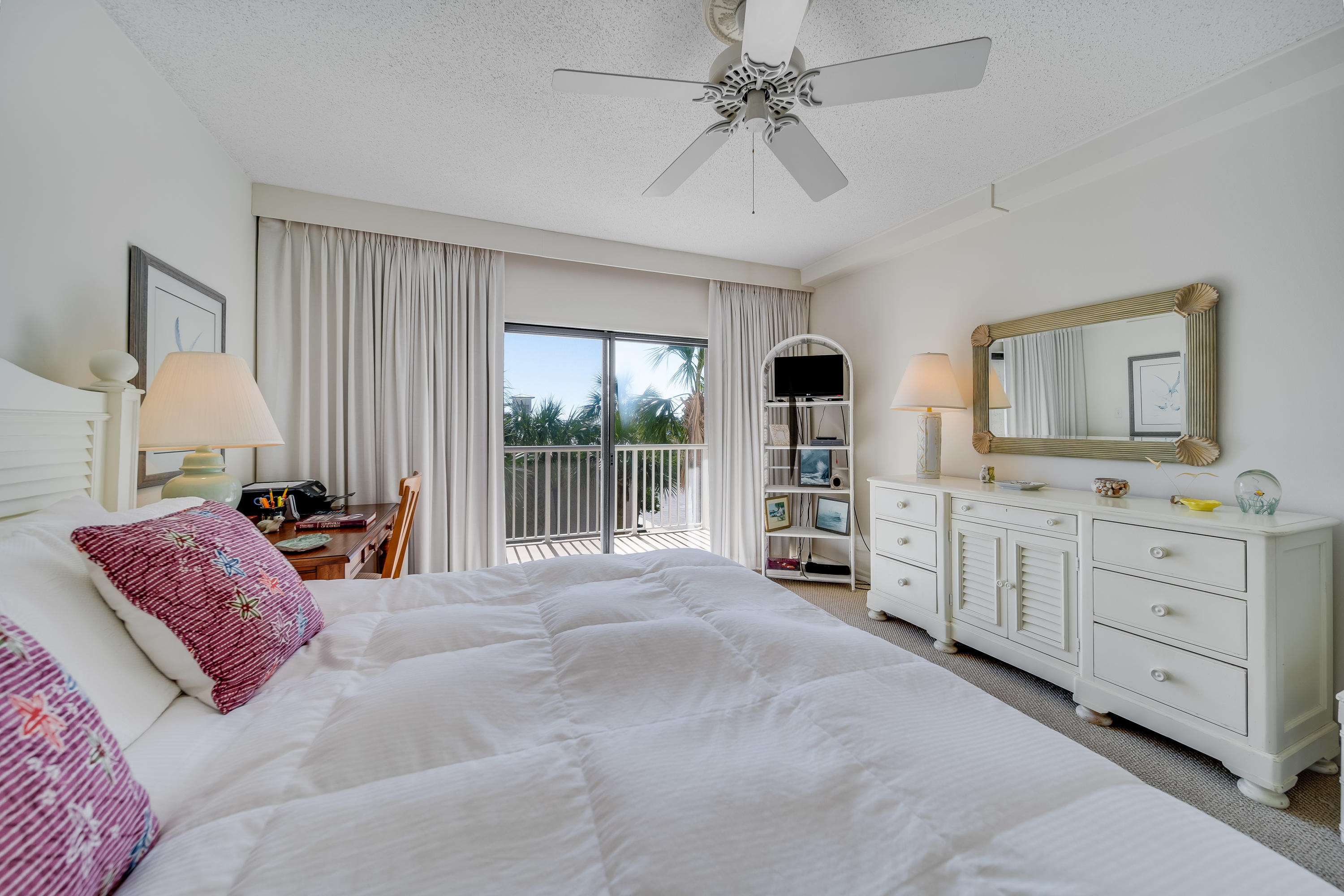 SILVER DUNES CONDO - Residential