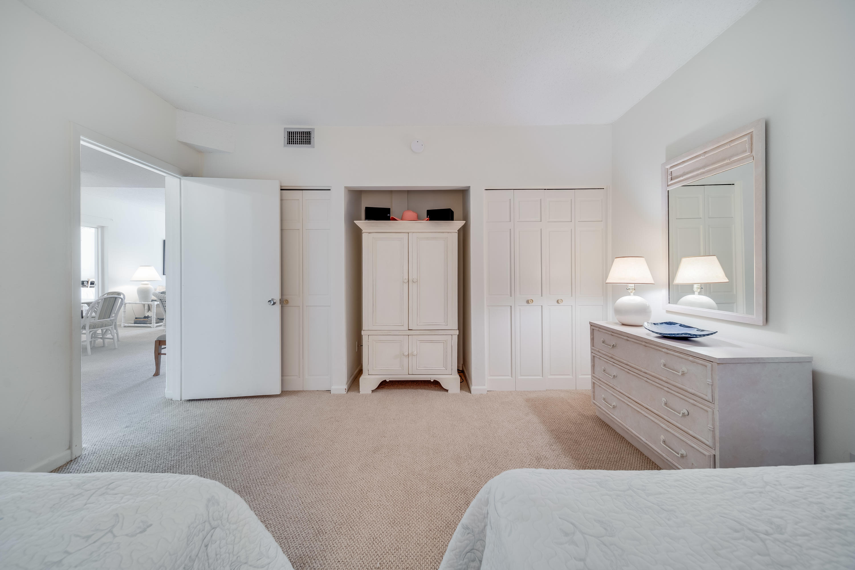 SILVER DUNES CONDO - Residential