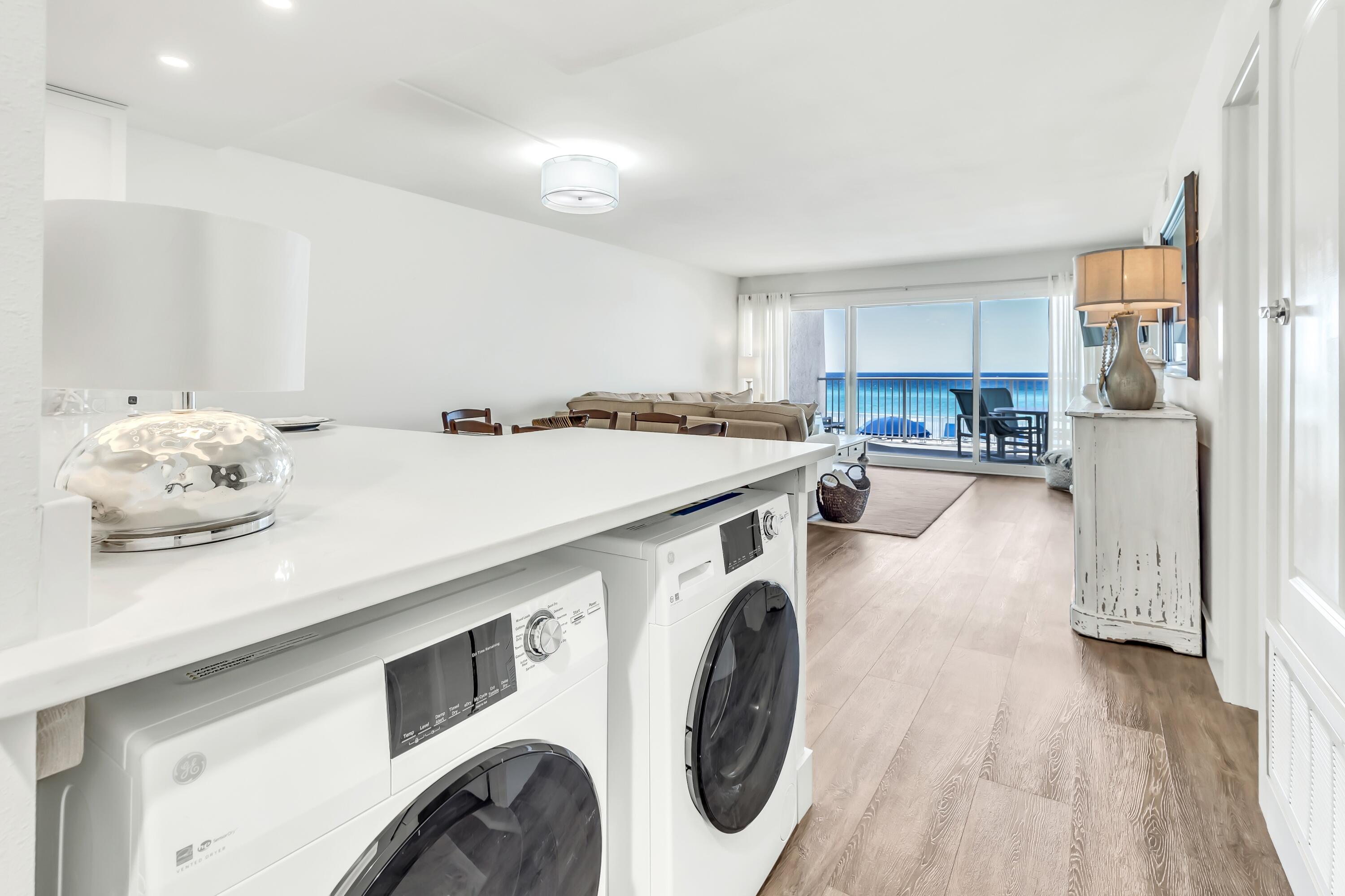 BEACH HOUSE CONDO PH 1 - Residential