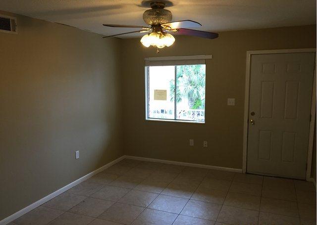 BREAKERS WEST - Residential