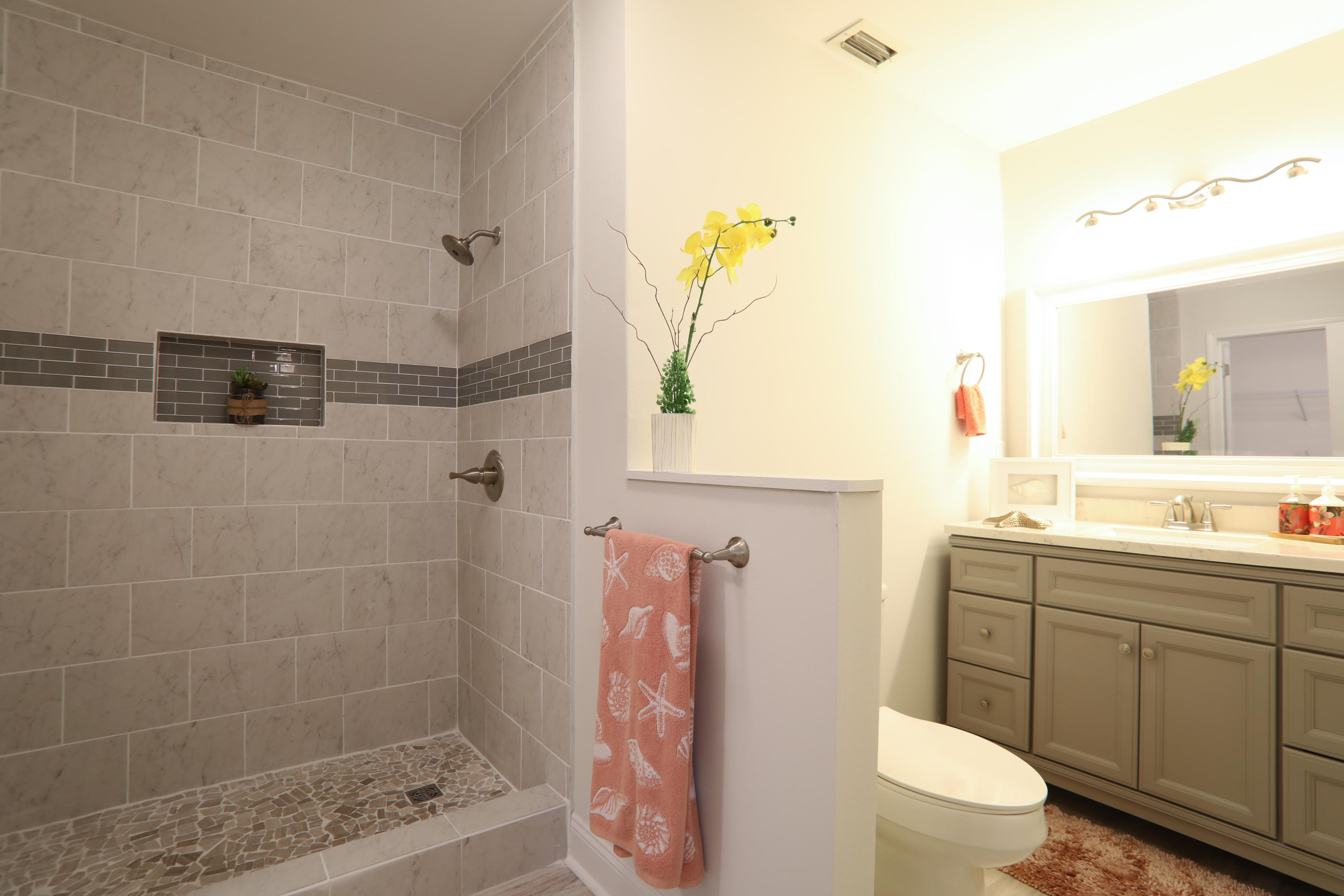 EASTWOOD 4TH ADDN - Residential