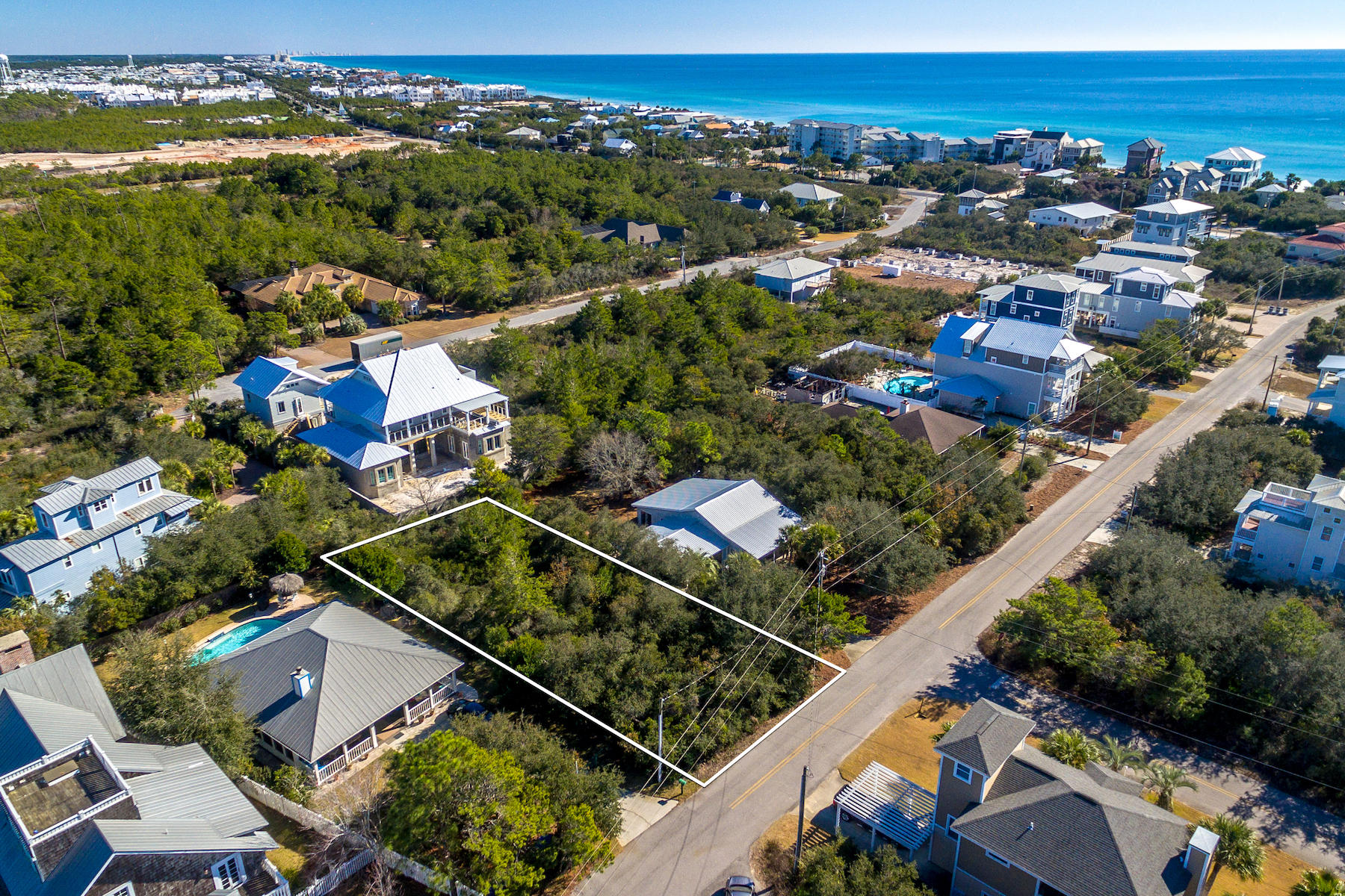 SEACREST EAST - Land