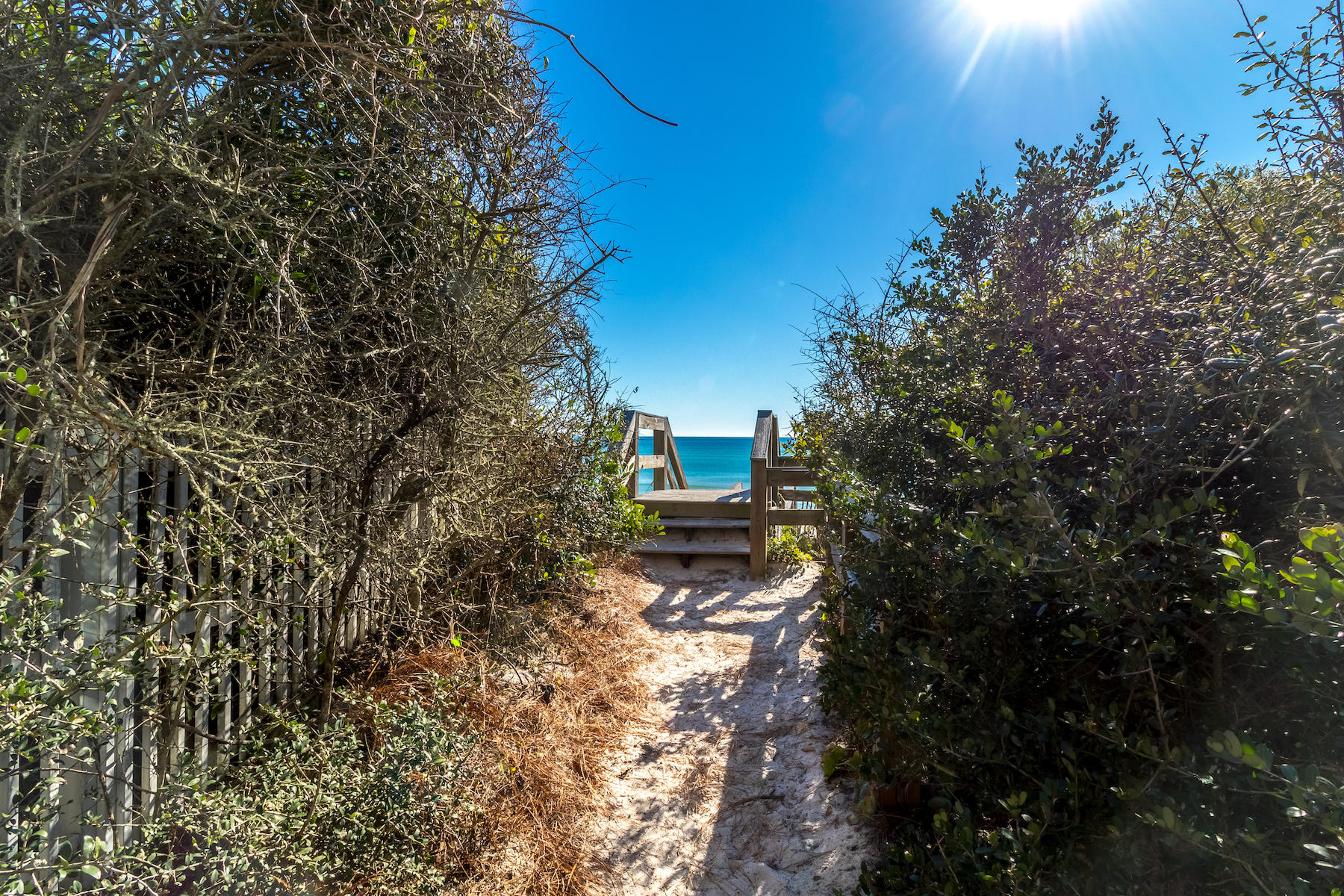 SEACREST EAST - Land