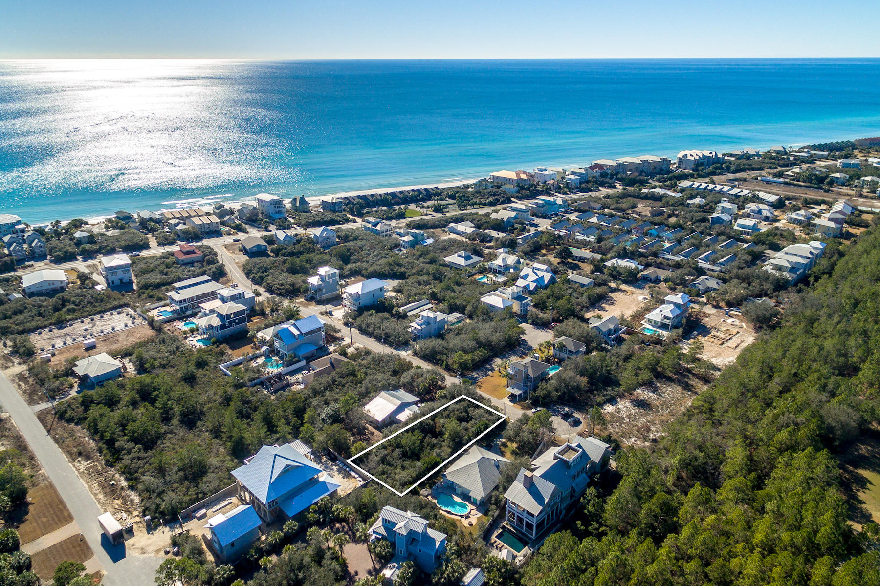 SEACREST EAST - Land