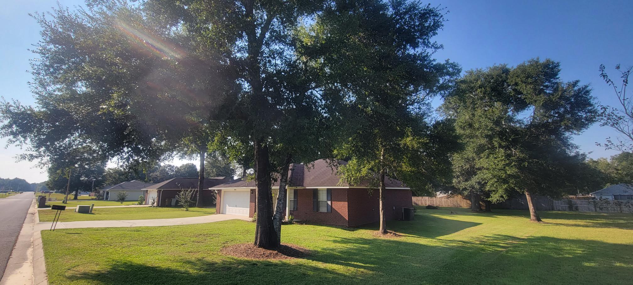 PLANTATION WOODS - Residential