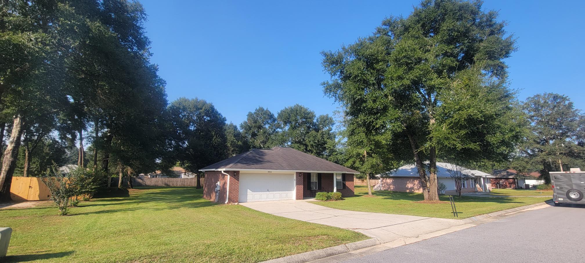 PLANTATION WOODS - Residential