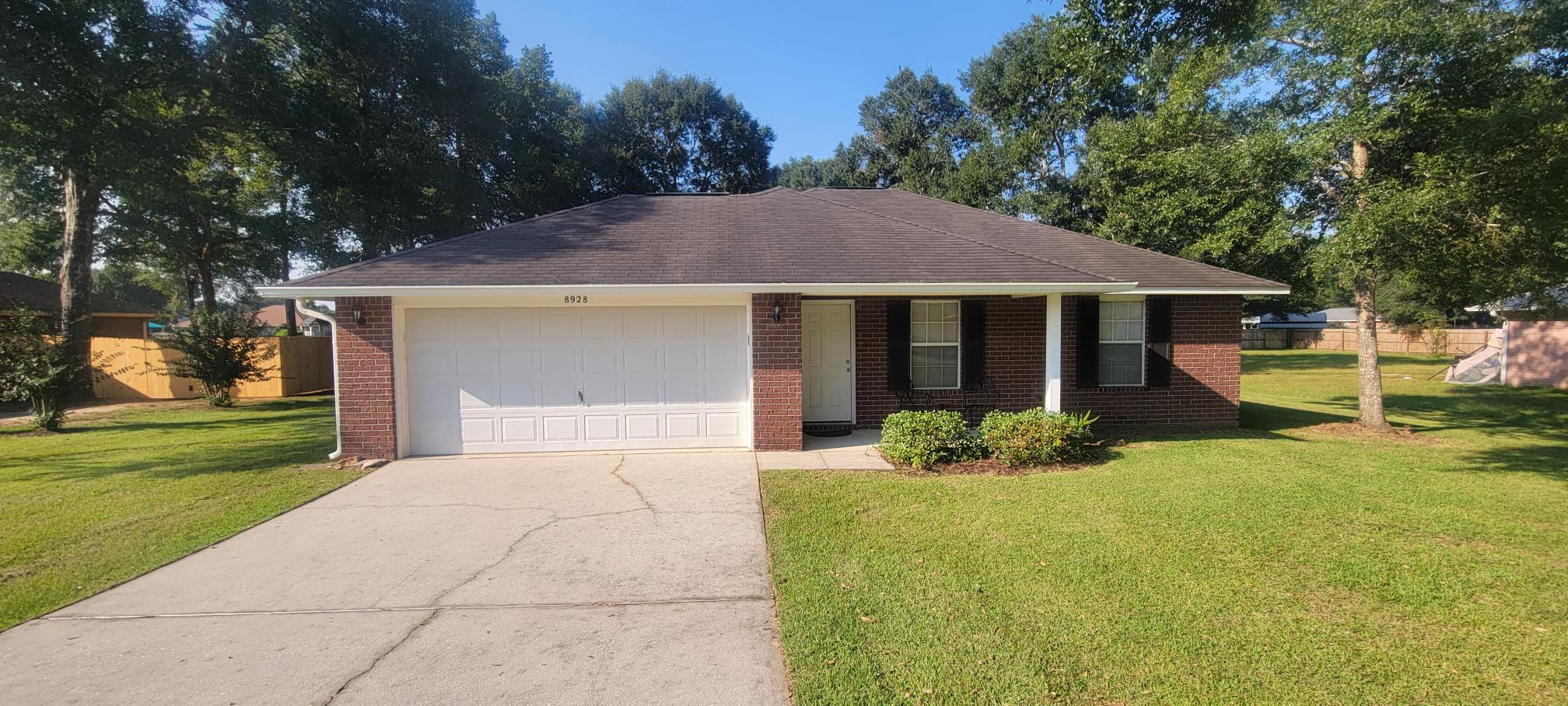 PLANTATION WOODS - Residential