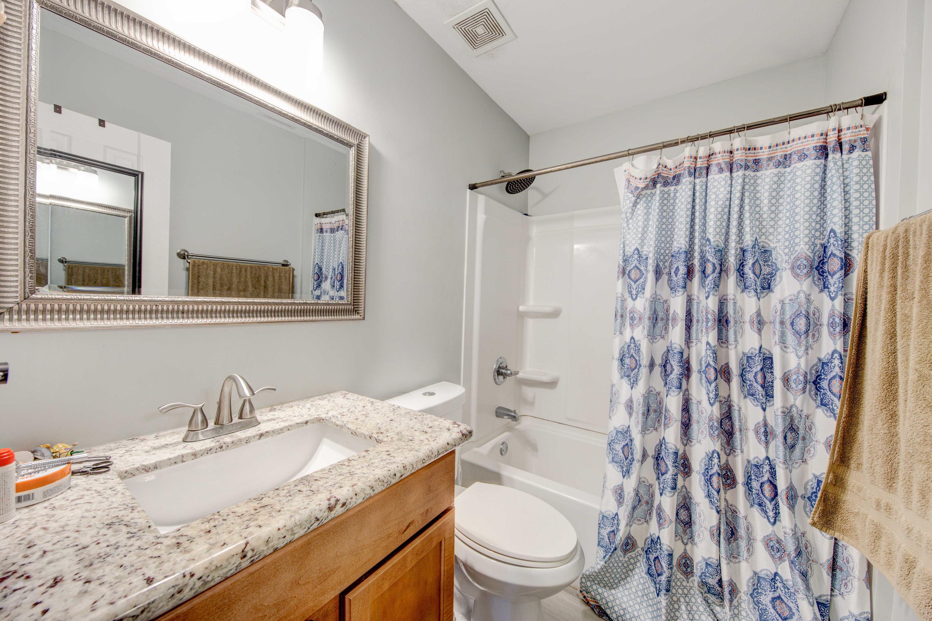 OAKLAND HEIGHTS - Residential