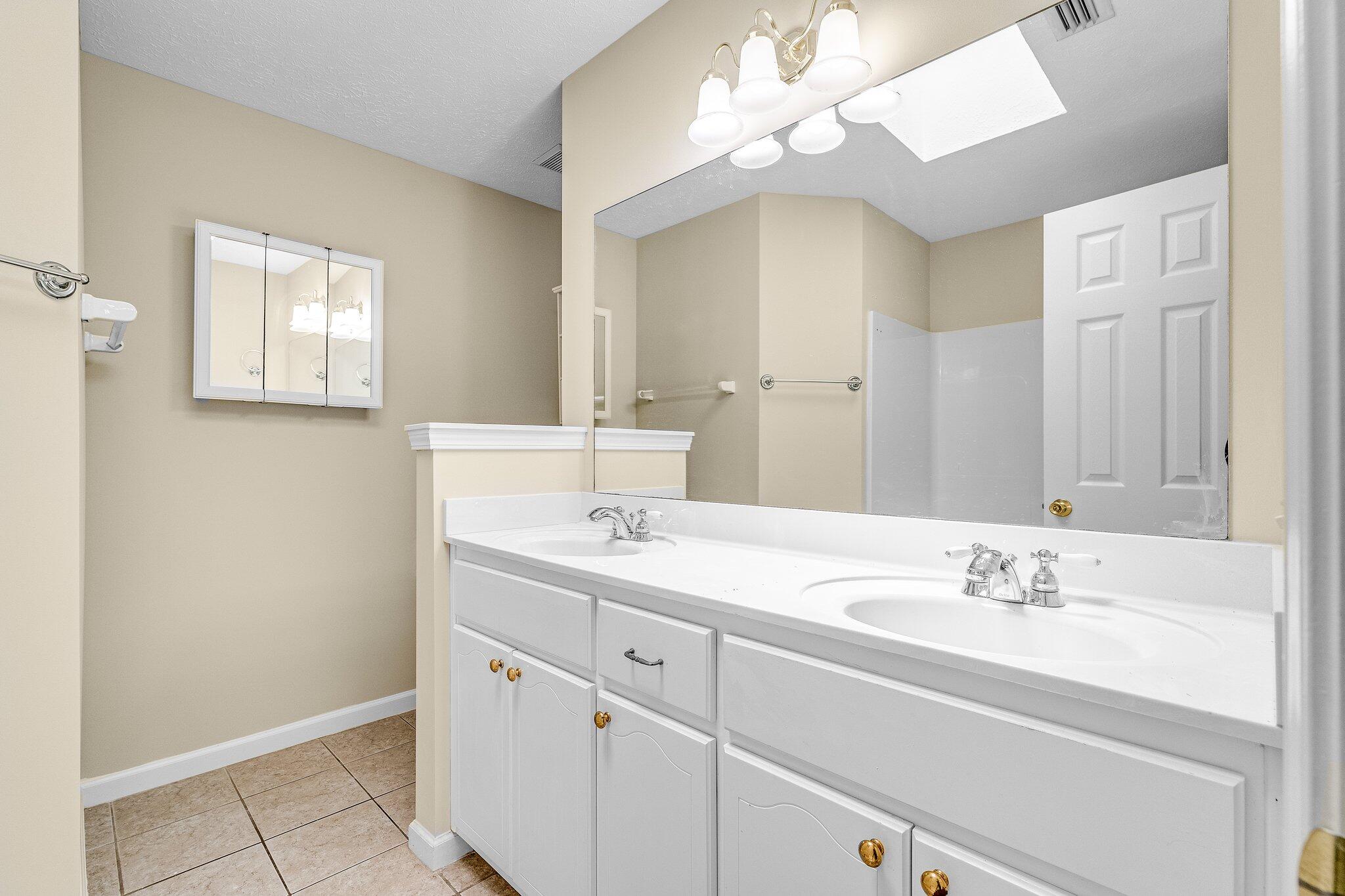 MAGNOLIA PLACE - Residential