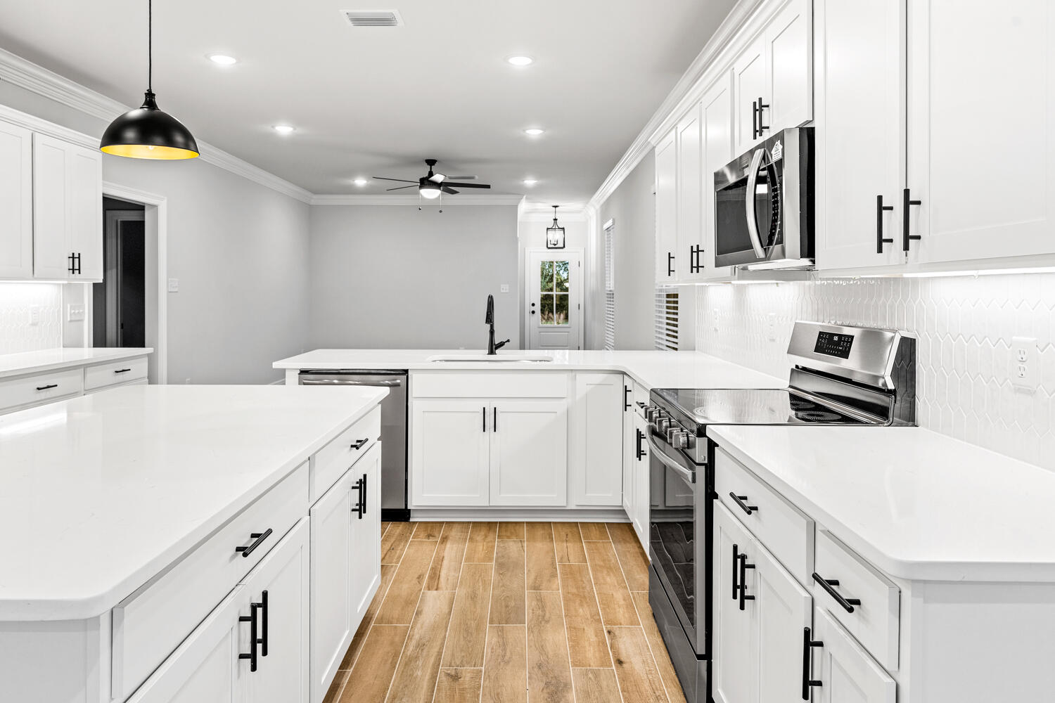 HAMMOCK BAY - CRESCENT MILLS - Residential