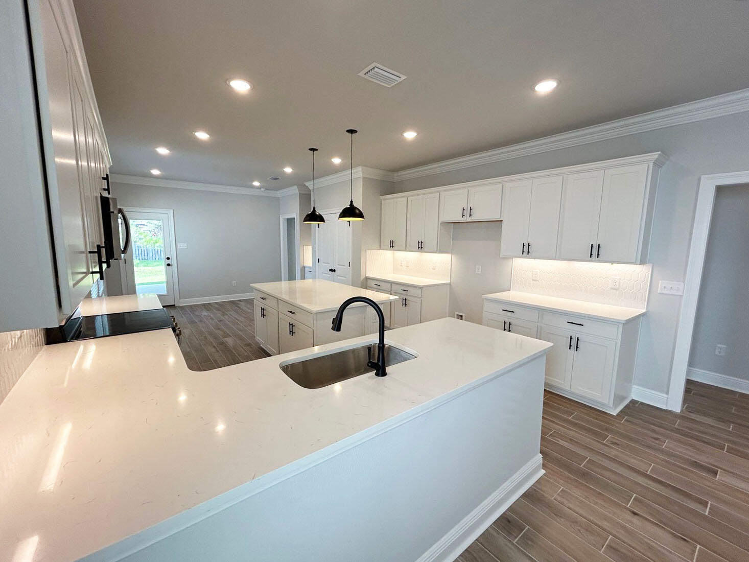 HAMMOCK BAY - CRESCENT MILLS - Residential