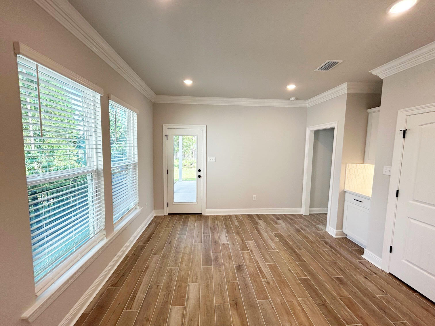 HAMMOCK BAY - CRESCENT MILLS - Residential
