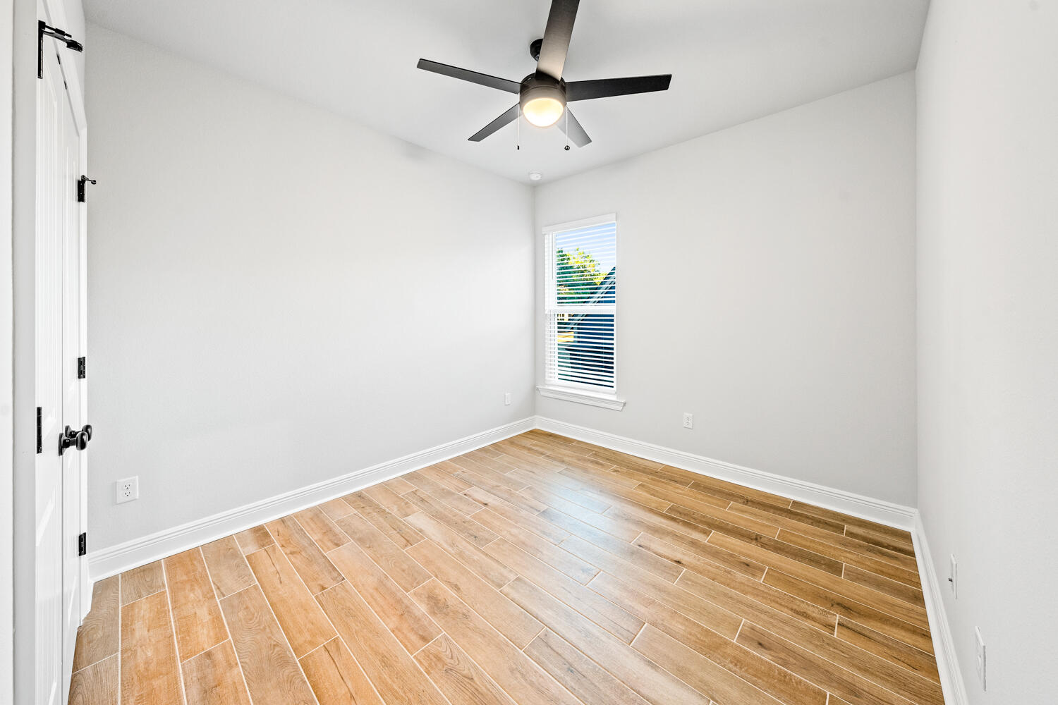 HAMMOCK BAY - CRESCENT MILLS - Residential