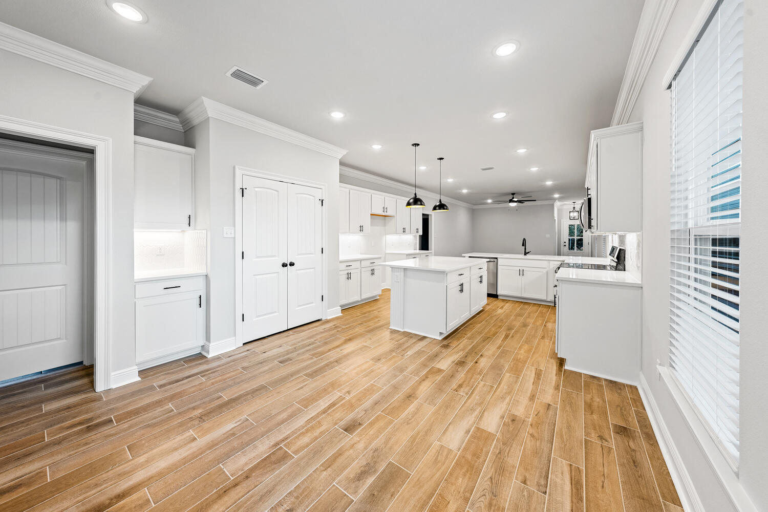 HAMMOCK BAY - CRESCENT MILLS - Residential