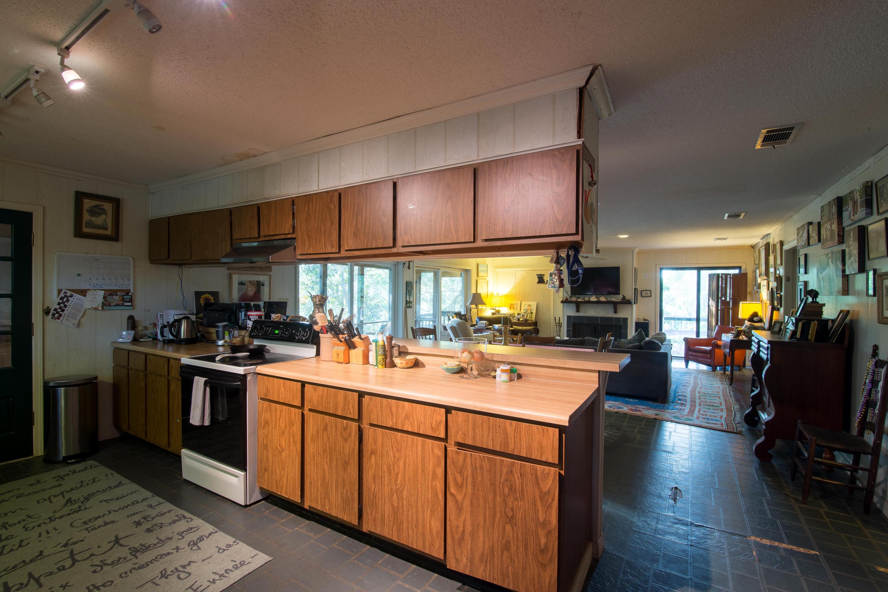 SEAGROVE SHORES 4TH ADD - Residential