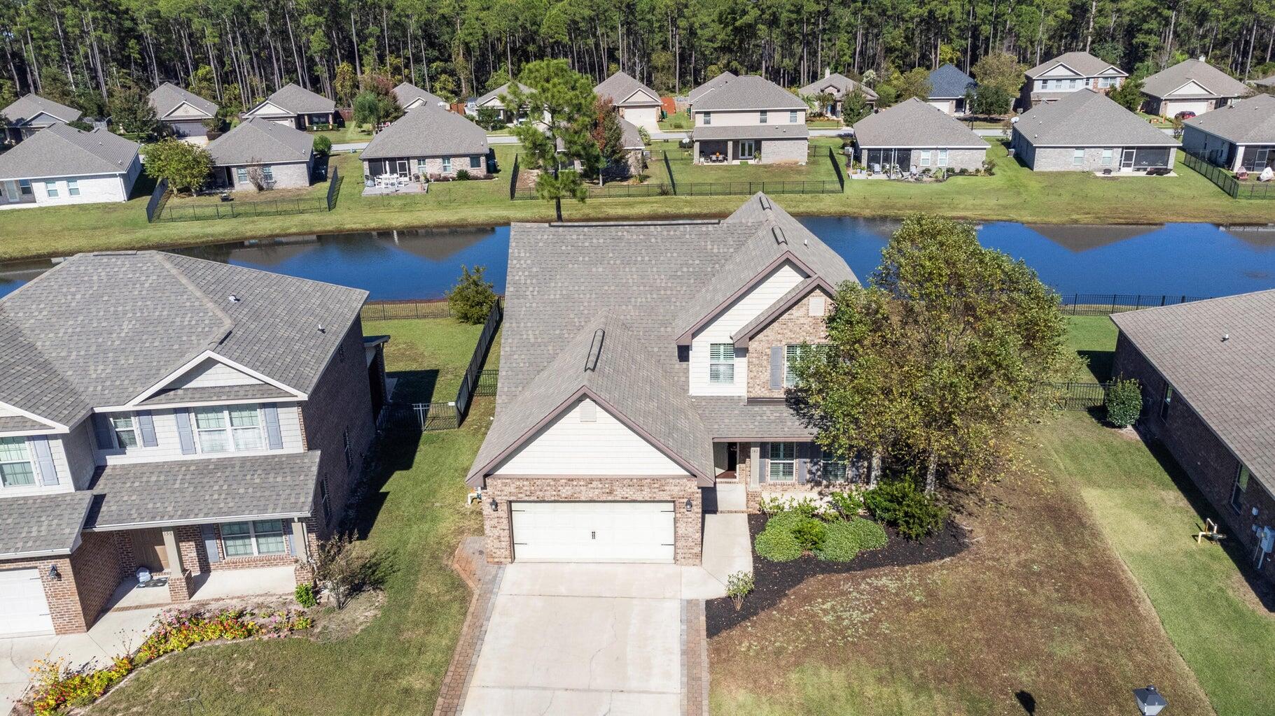 DRIFTWOOD ESTATES - Residential Lease