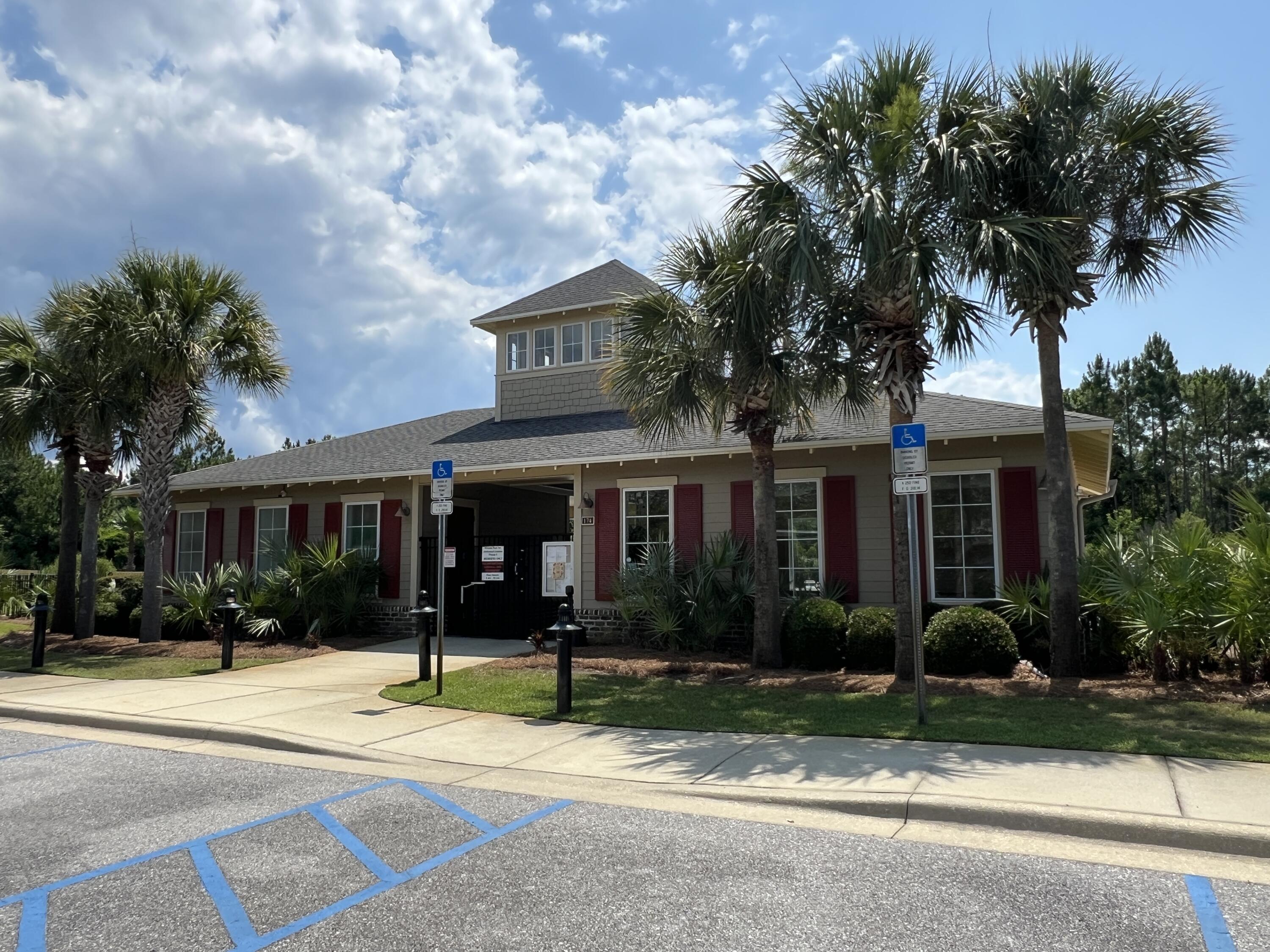 DRIFTWOOD ESTATES - Residential Lease