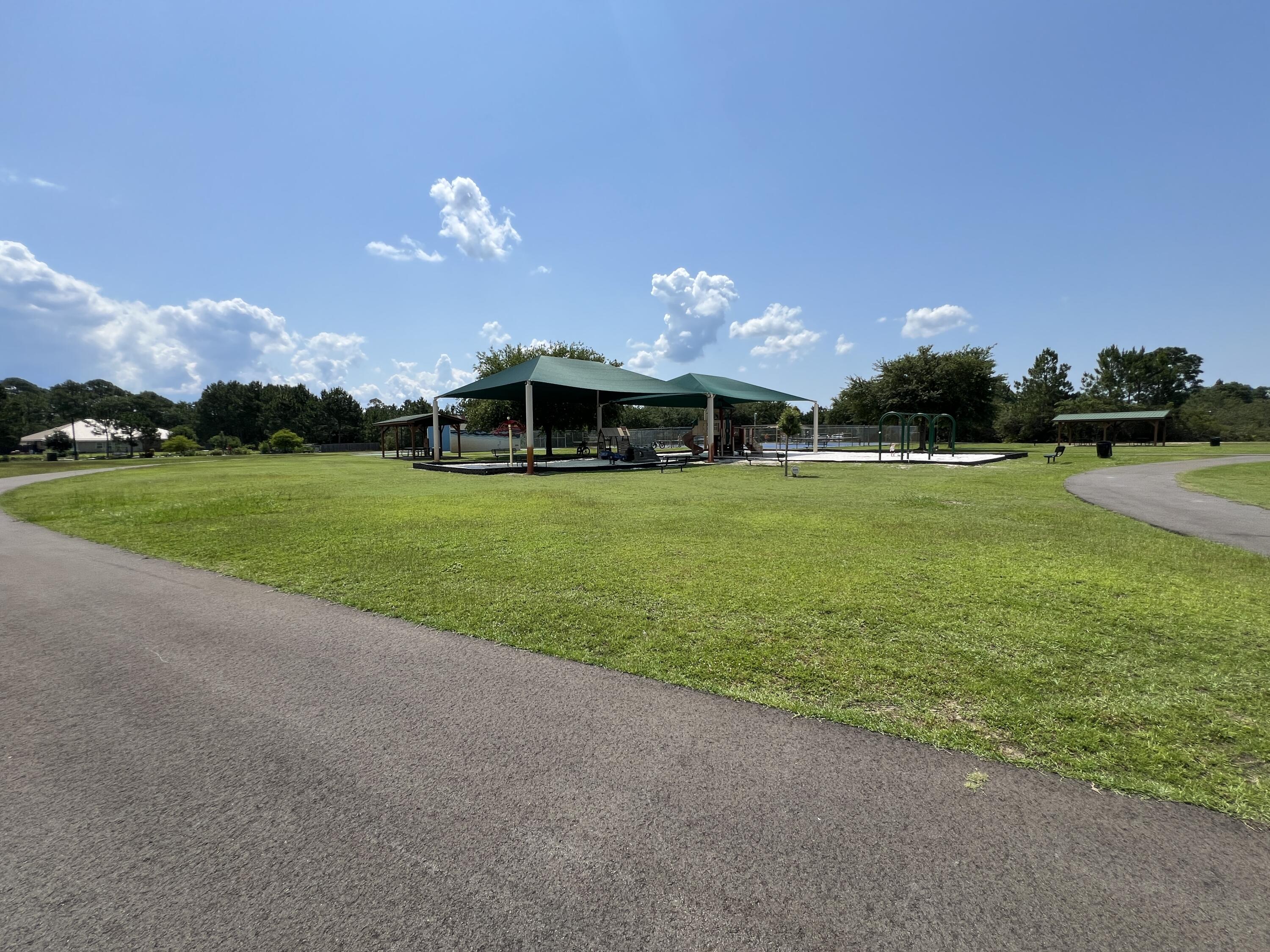 DRIFTWOOD ESTATES - Residential Lease