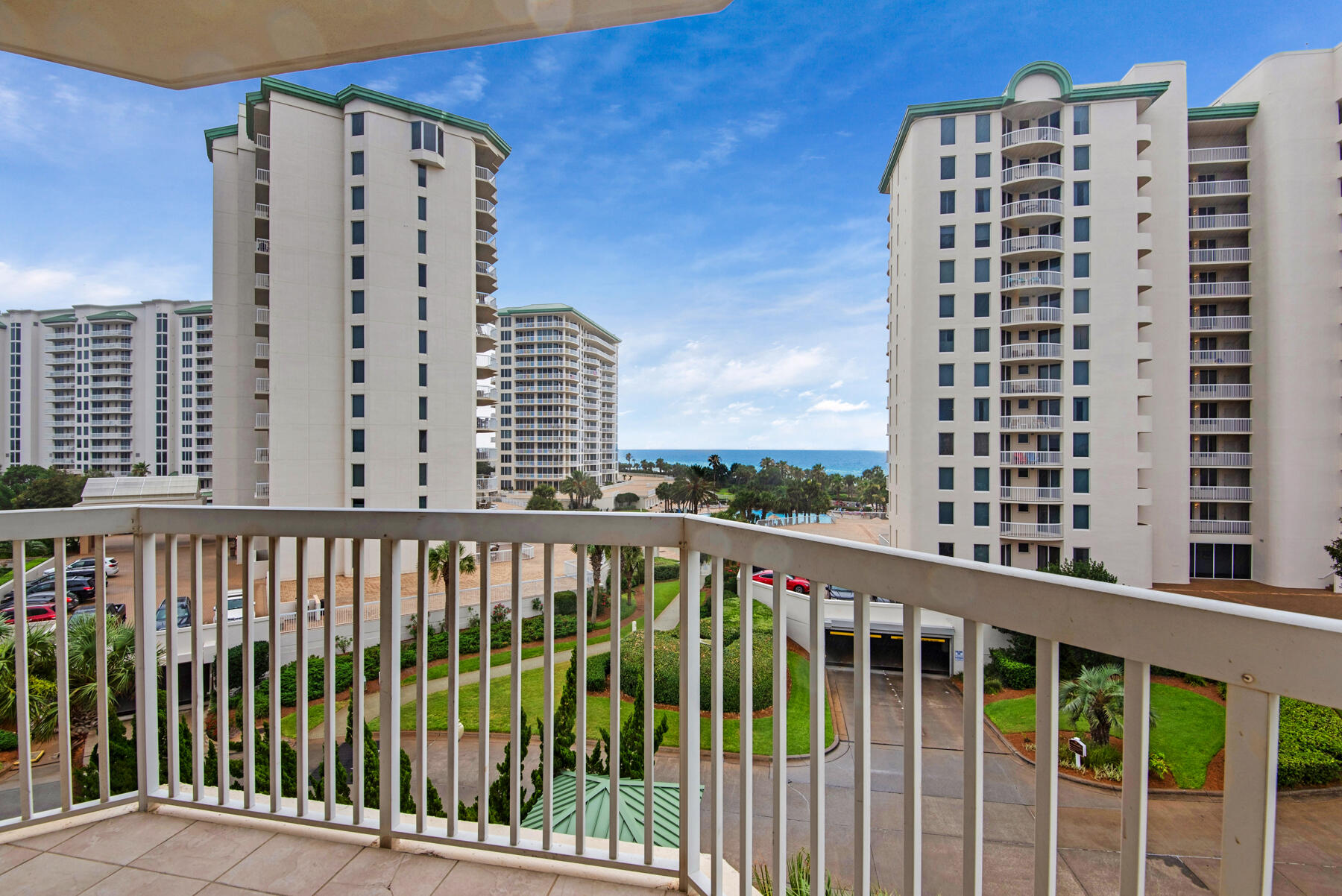 ST. LUCIA AT SILVER SHELLS - Residential