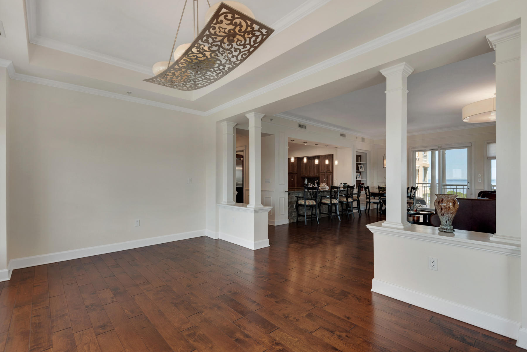 ONE WATER PLACE - Residential