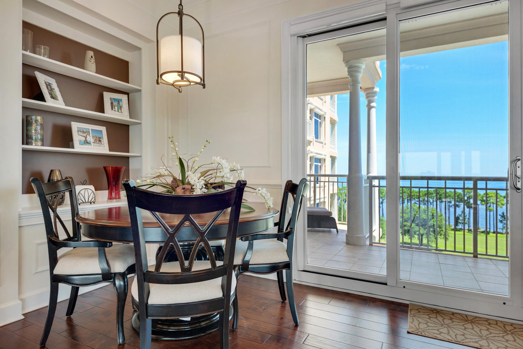 ONE WATER PLACE - Residential