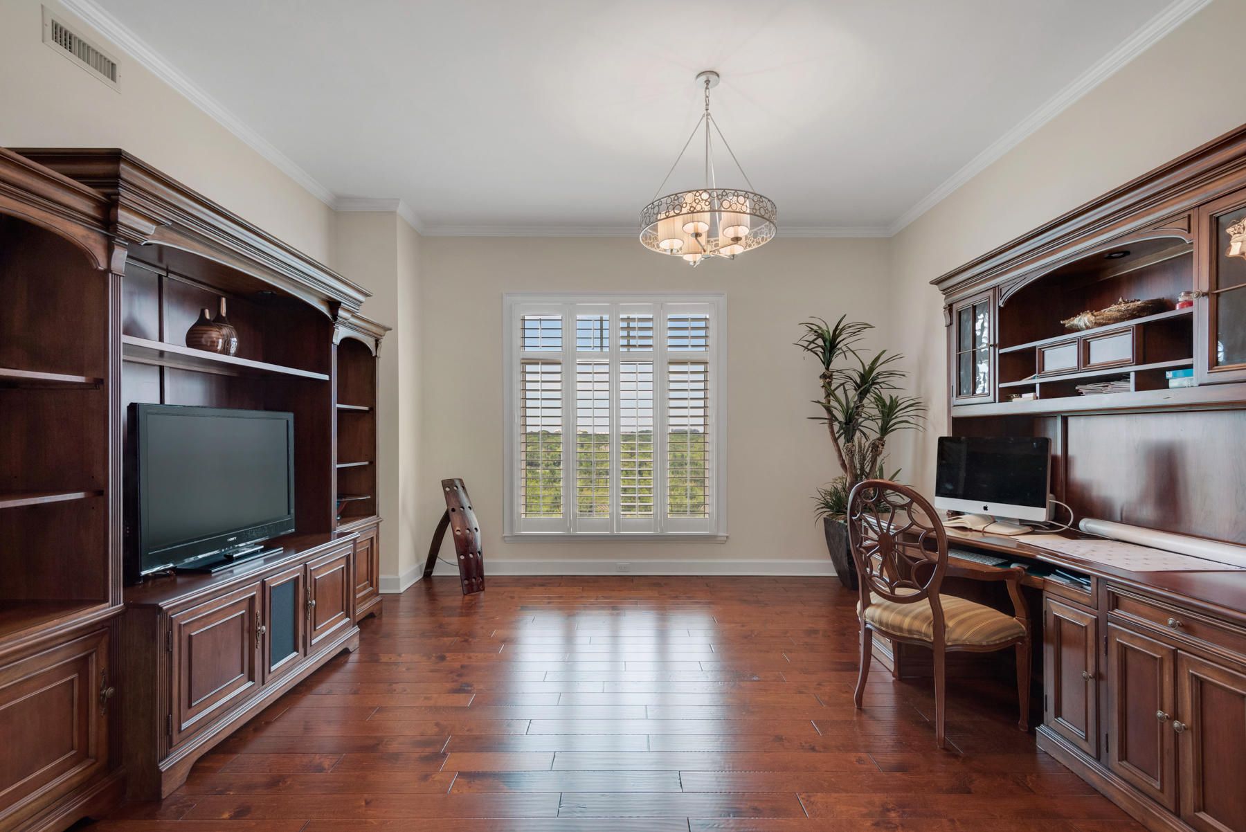 ONE WATER PLACE - Residential