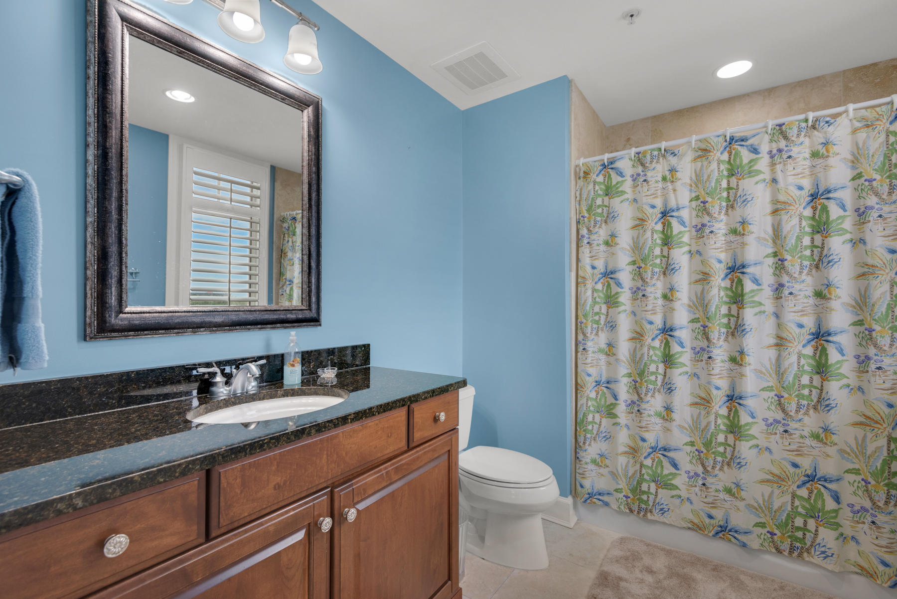 ONE WATER PLACE - Residential