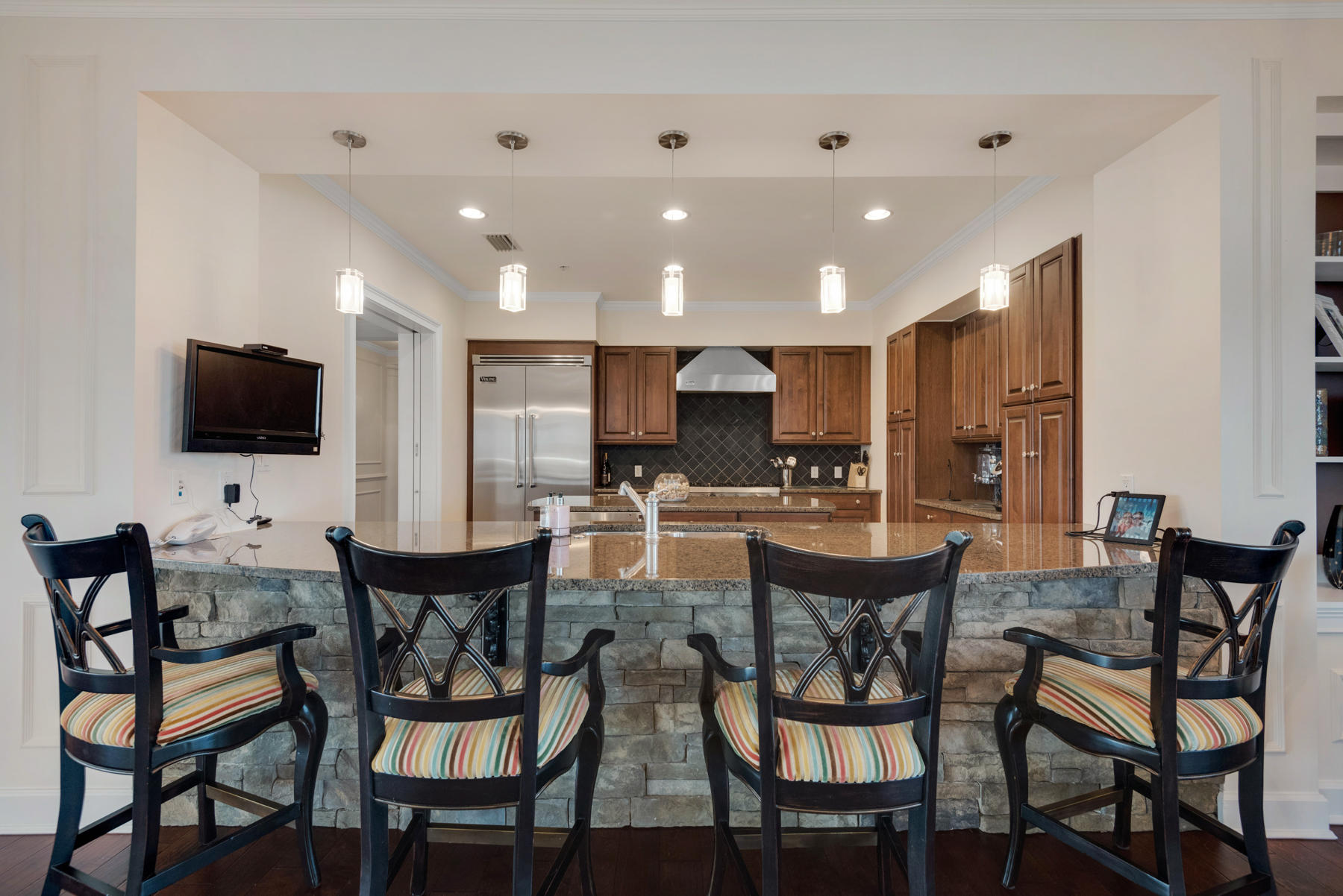 ONE WATER PLACE - Residential