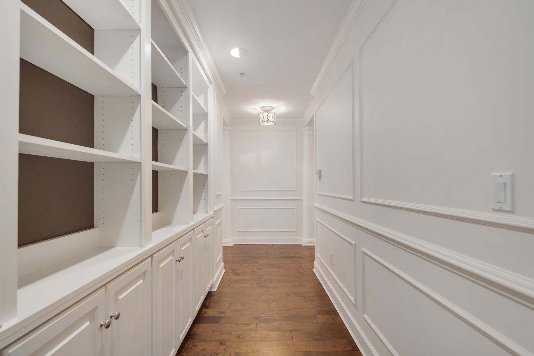 ONE WATER PLACE - Residential