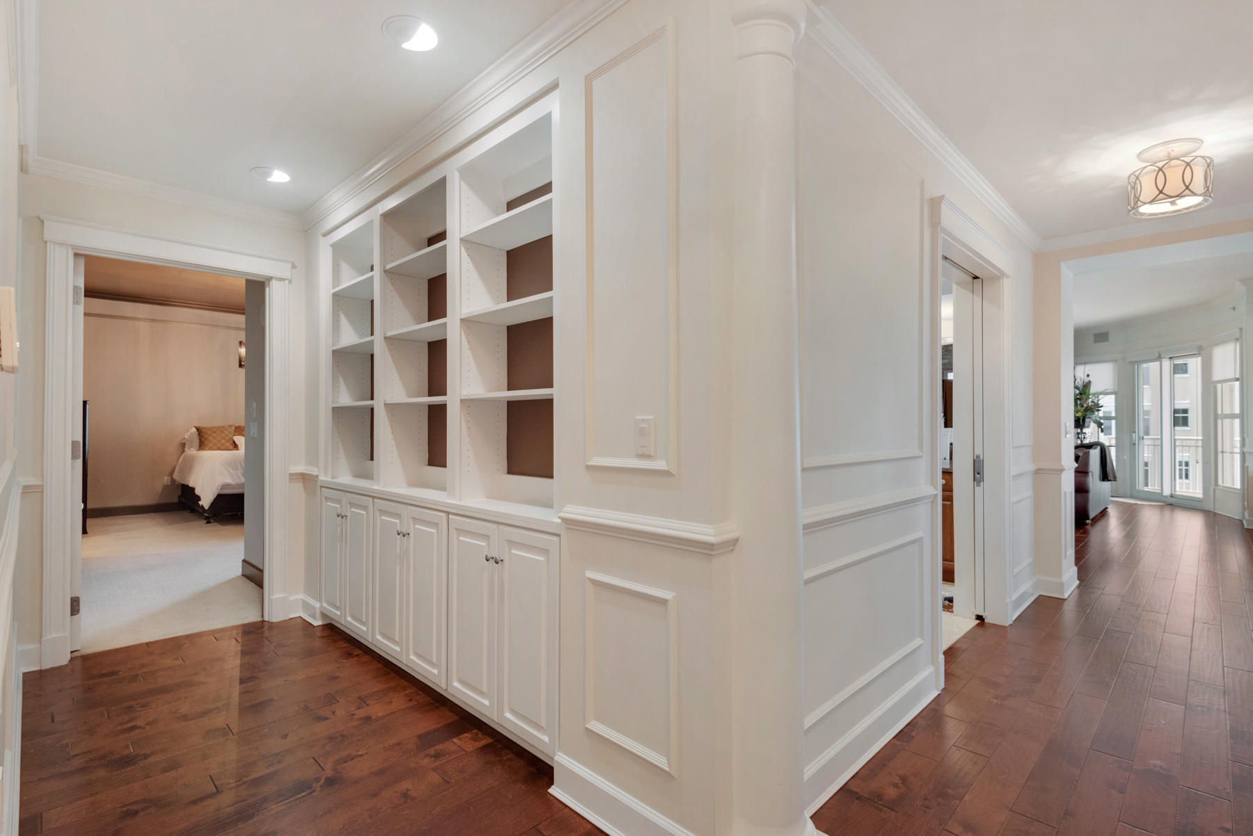 ONE WATER PLACE - Residential