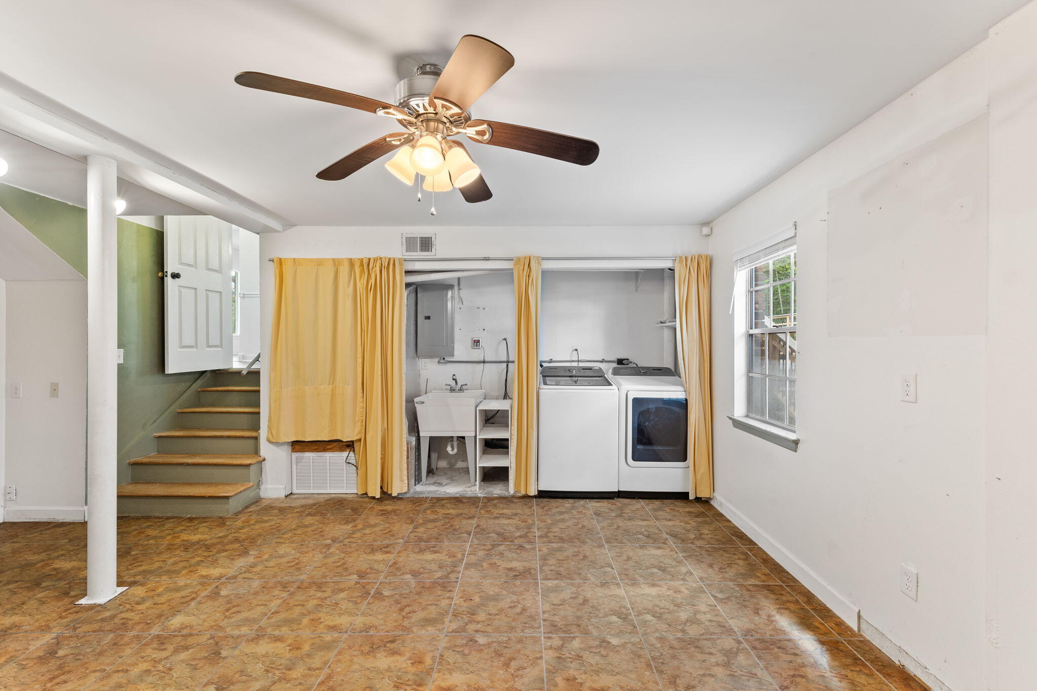 FOREST PLACE S/D - Residential